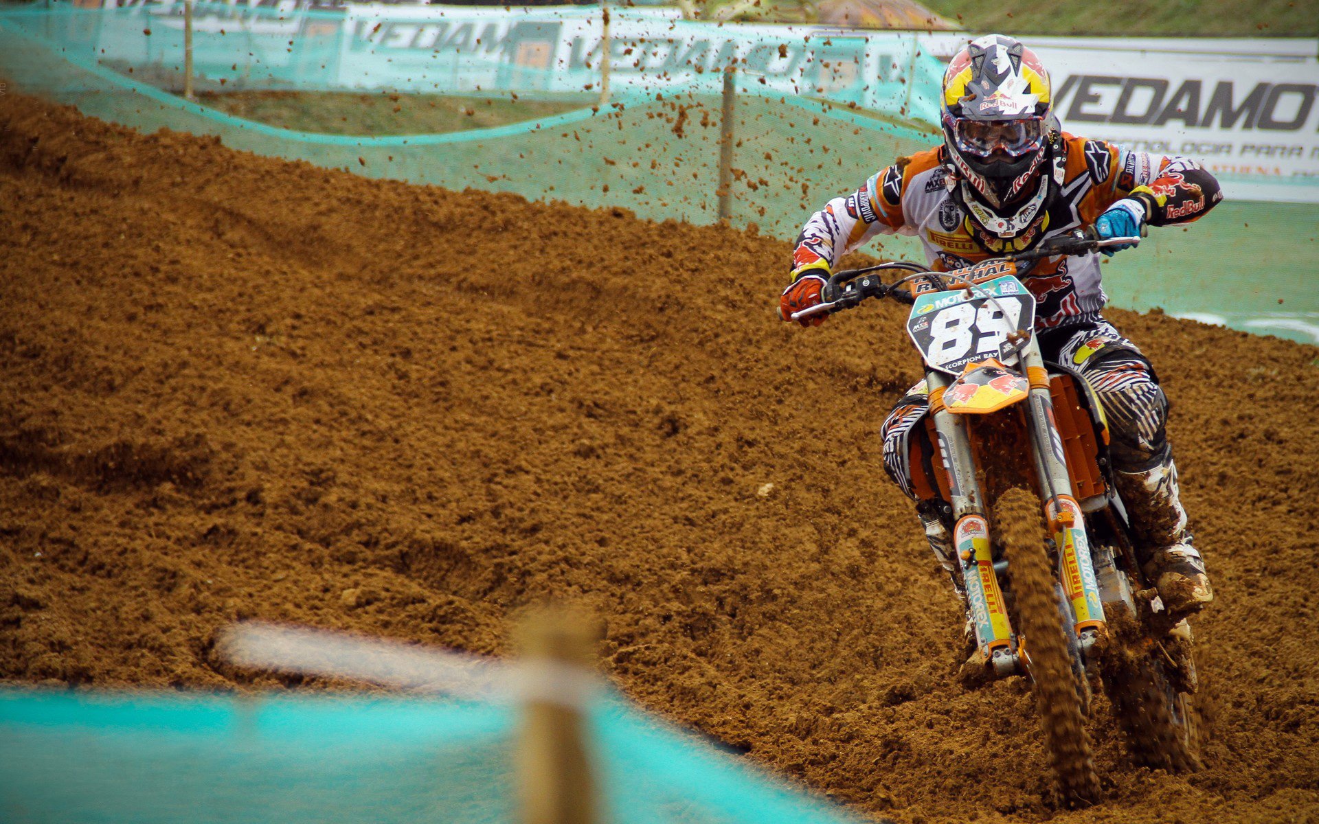 经典对决再现:那些令人怀念的“黄金对决”,电影经典对决